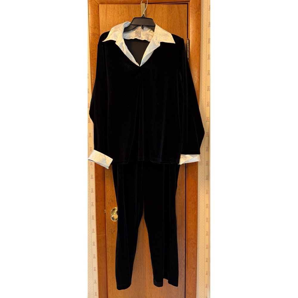 Notations Black Velvet Pants Set with Cream Cuffs and Collar